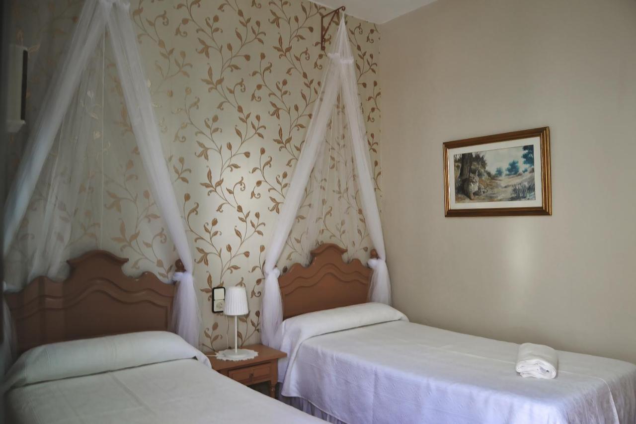 Pension Cristina El Rocío Exterior photo